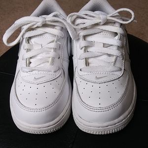 Nike force 1 TD with box